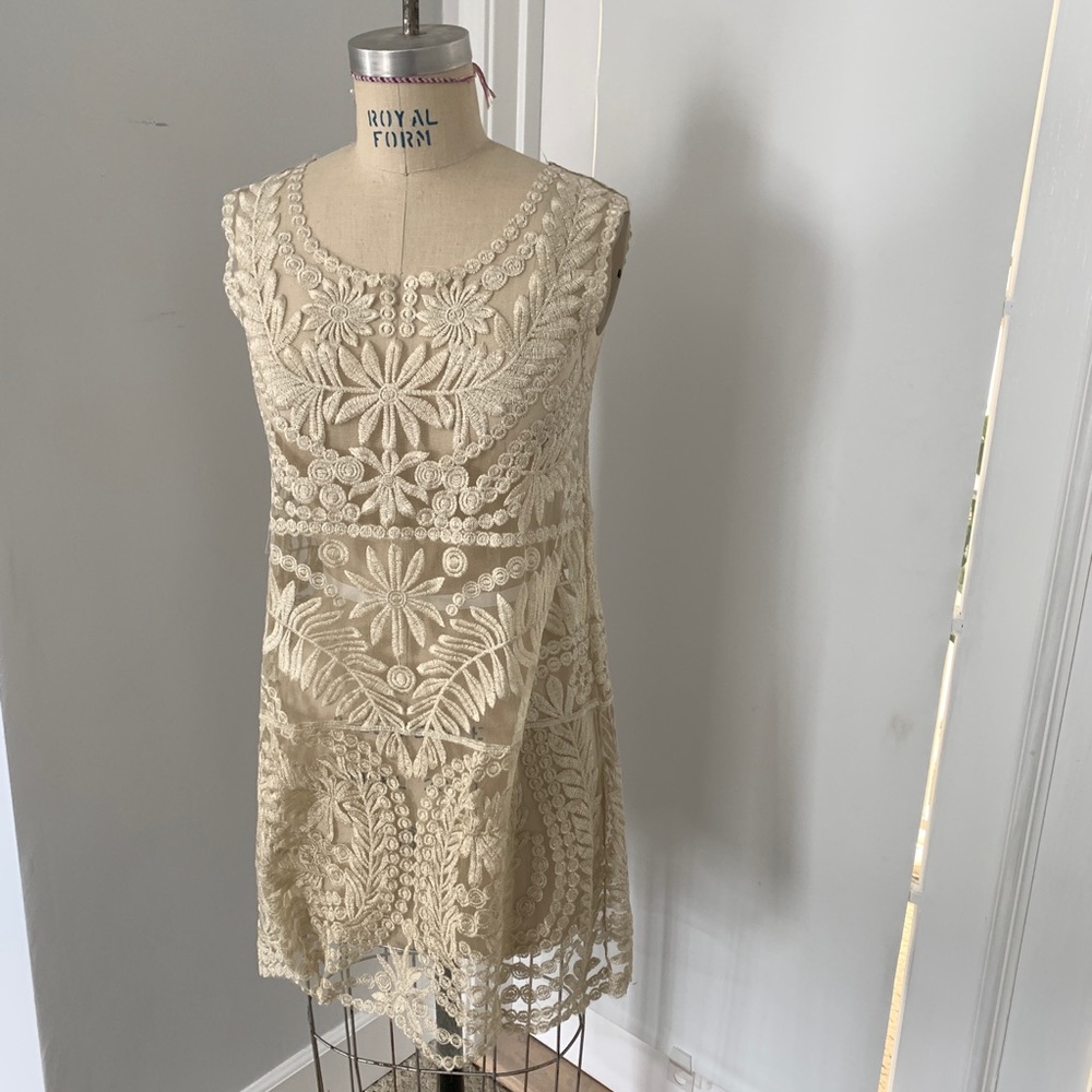 Embroidered mesh Swim cover ups